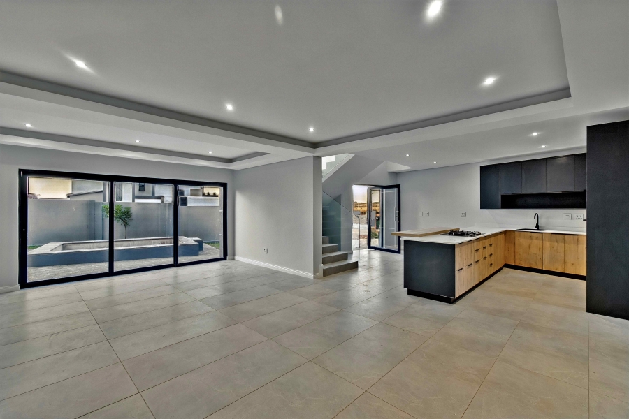 5 Bedroom Property for Sale in Fountainbrook Estate Gauteng
