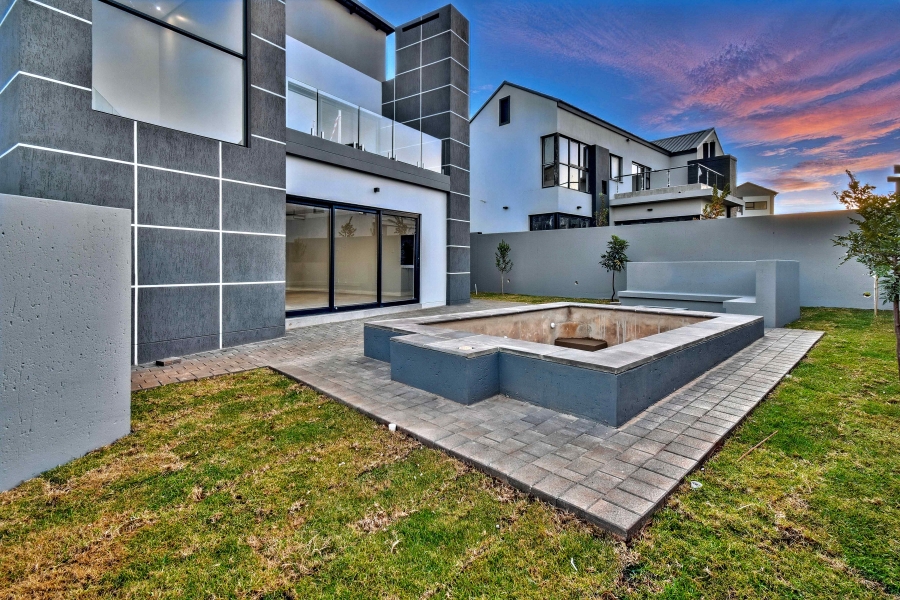 5 Bedroom Property for Sale in Fountainbrook Estate Gauteng