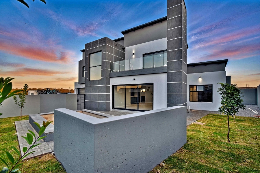 5 Bedroom Property for Sale in Fountainbrook Estate Gauteng