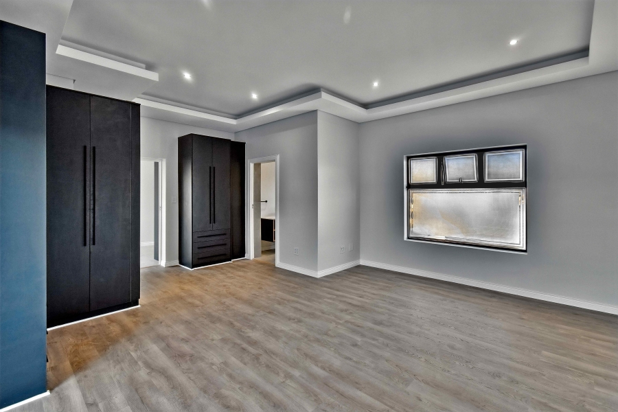 5 Bedroom Property for Sale in Fountainbrook Estate Gauteng