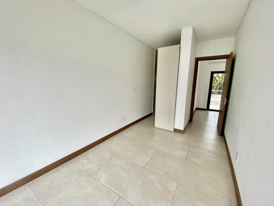 To Let 2 Bedroom Property for Rent in Sandown Gauteng