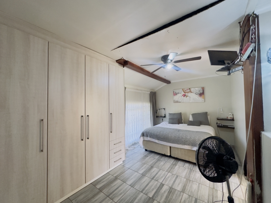 3 Bedroom Property for Sale in Verwoerdpark Gauteng