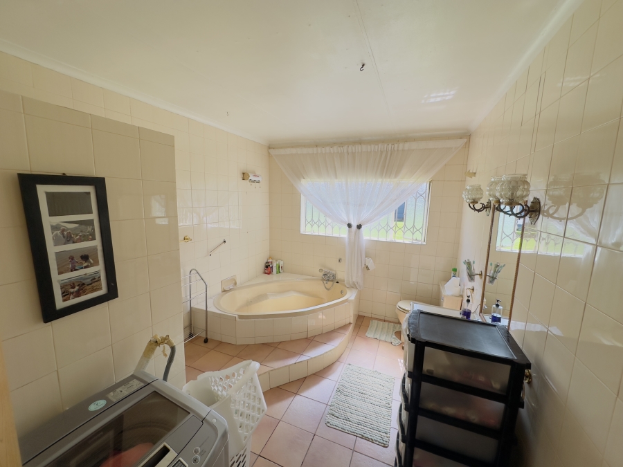 3 Bedroom Property for Sale in Verwoerdpark Gauteng