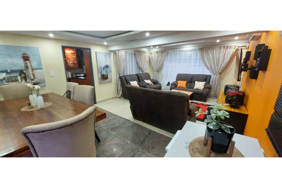 3 Bedroom Property for Sale in Ennerdale Gauteng
