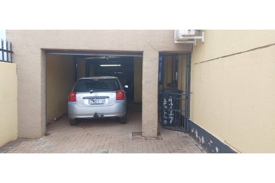 3 Bedroom Property for Sale in Ennerdale Gauteng