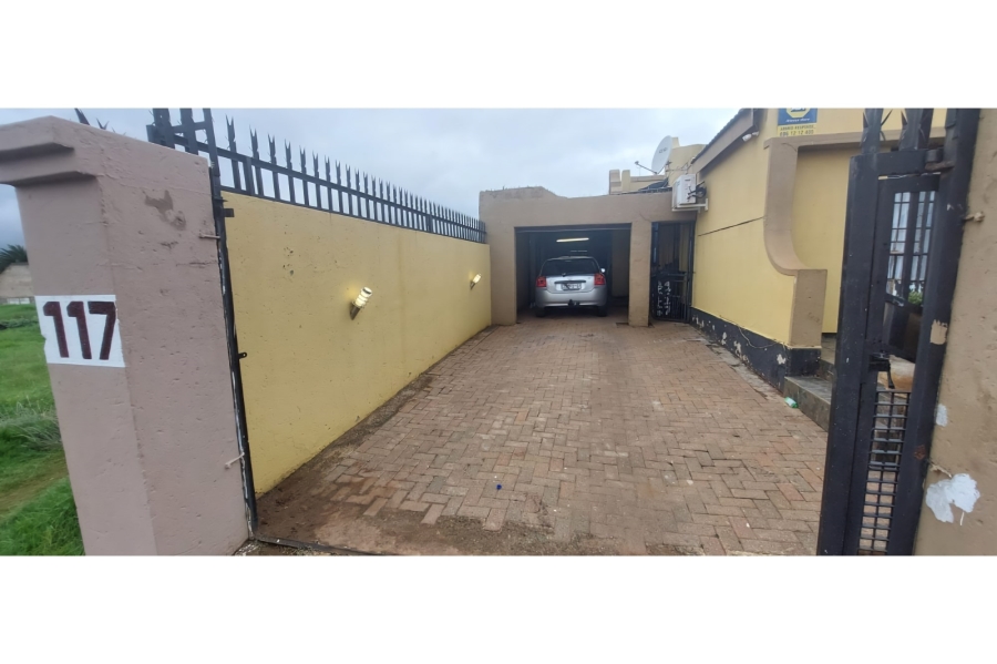 3 Bedroom Property for Sale in Ennerdale Gauteng