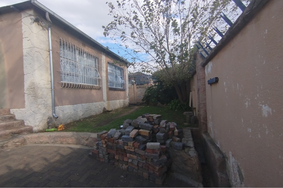 10 Bedroom Property for Sale in Rosettenville Gauteng