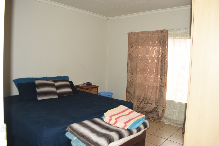 2 Bedroom Property for Sale in The Orchards Gauteng