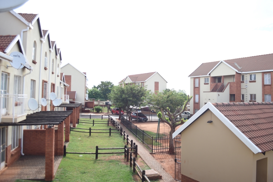 2 Bedroom Property for Sale in The Orchards Gauteng