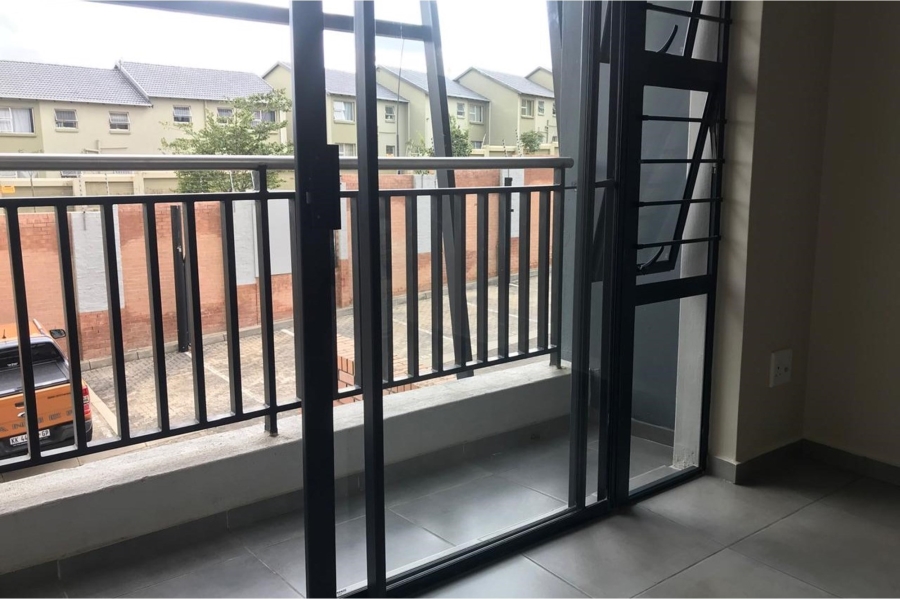 2 Bedroom Property for Sale in Vorna Valley Gauteng