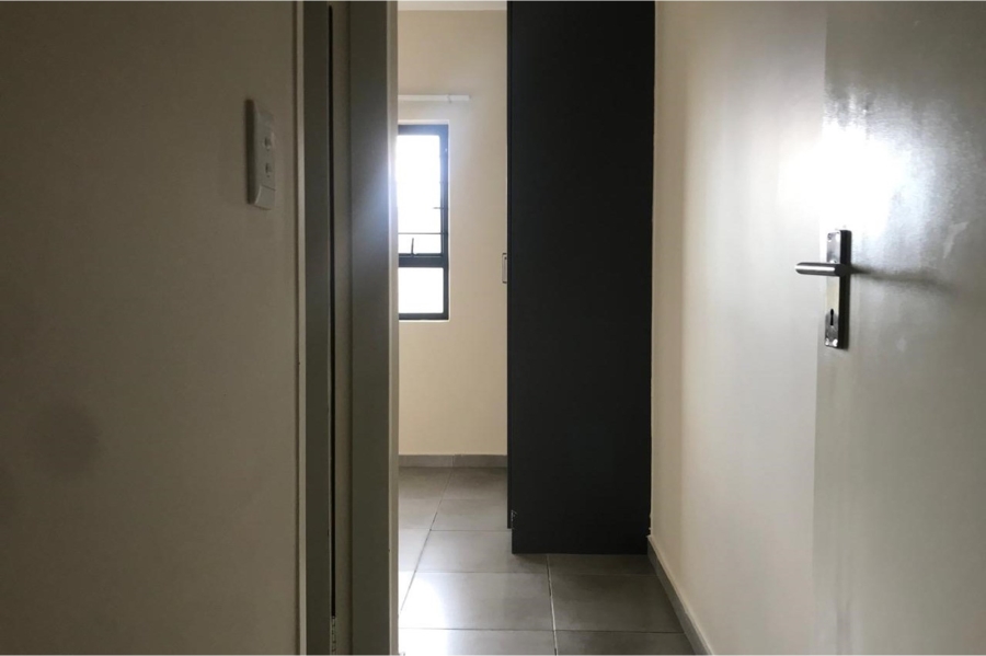 2 Bedroom Property for Sale in Vorna Valley Gauteng