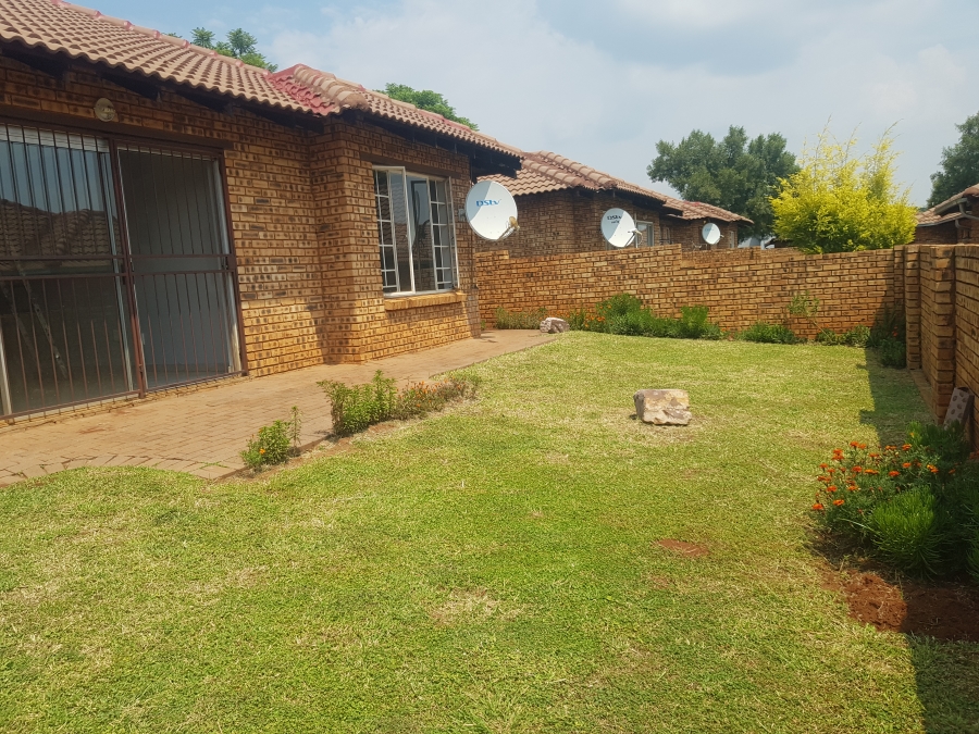 2 Bedroom Property for Sale in Amandasig Gauteng