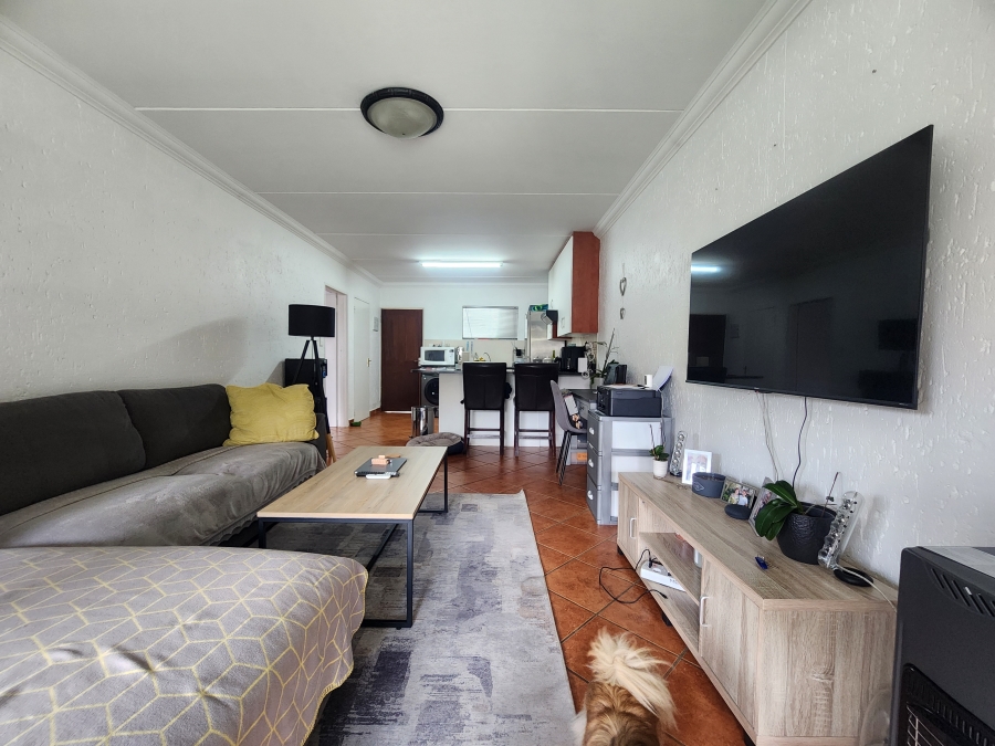 1 Bedroom Property for Sale in Paulshof Gauteng