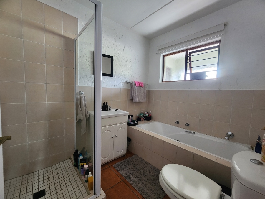 1 Bedroom Property for Sale in Paulshof Gauteng