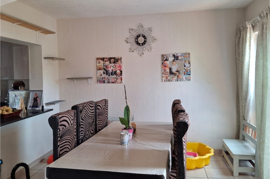 3 Bedroom Property for Sale in Farrarmere Gauteng