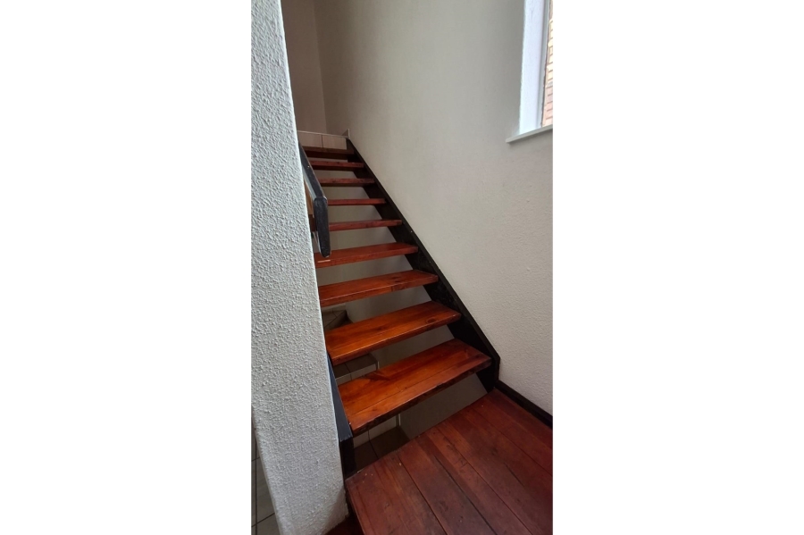 3 Bedroom Property for Sale in Farrarmere Gauteng