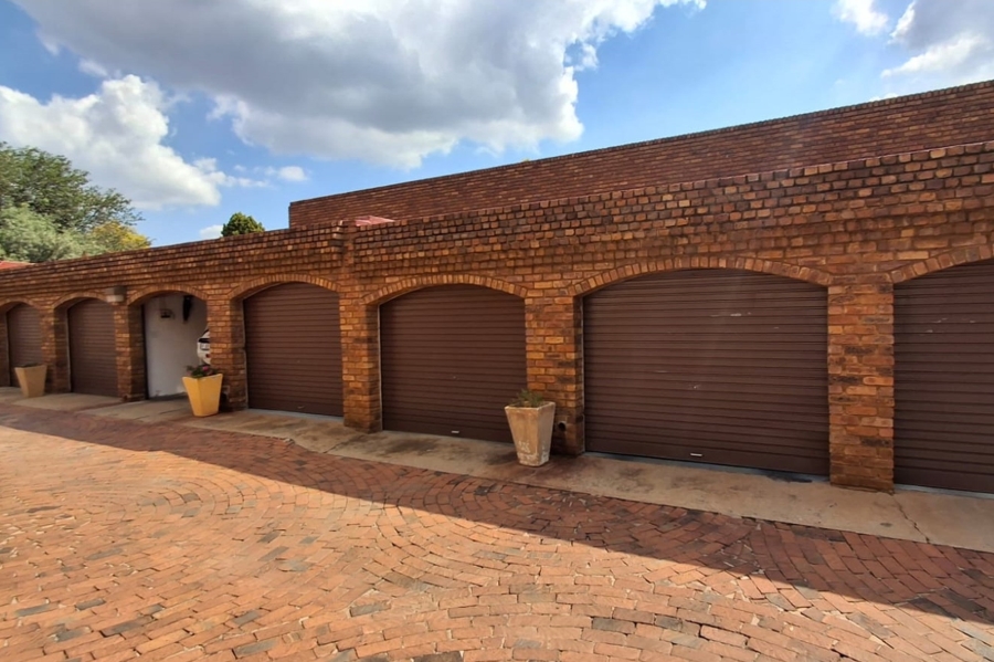 3 Bedroom Property for Sale in Farrarmere Gauteng