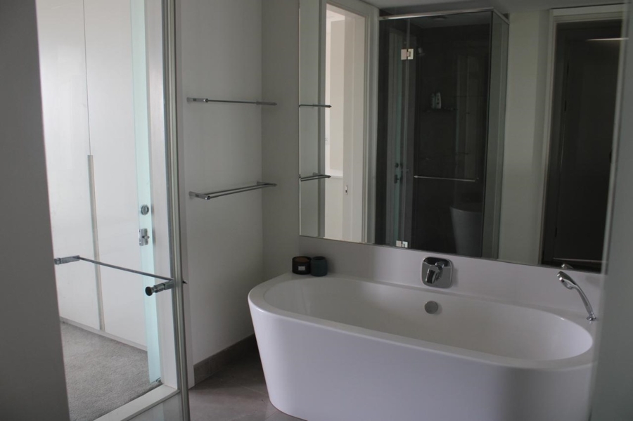 To Let 1 Bedroom Property for Rent in Sandown Gauteng