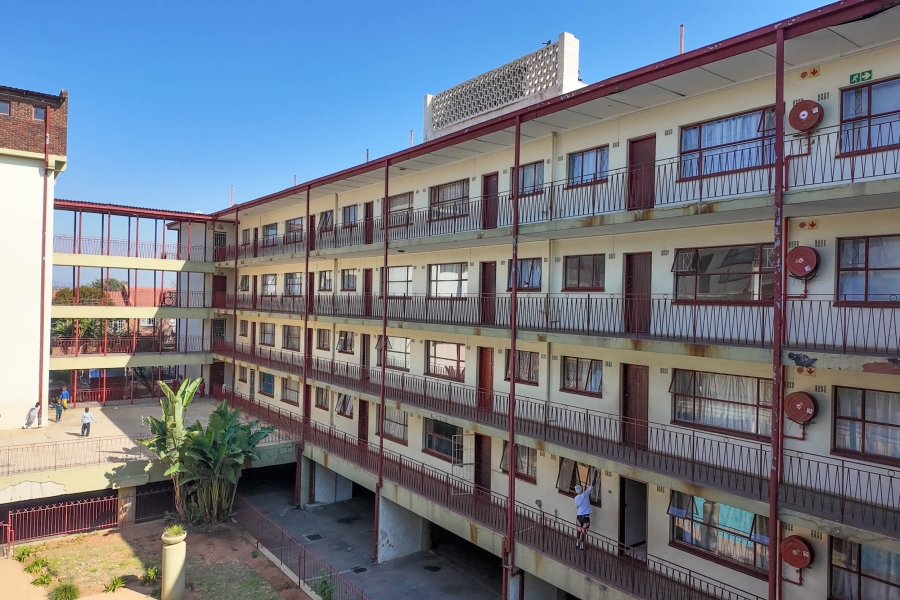 1 Bedroom Property for Sale in Kensington B Gauteng
