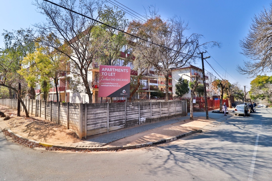 1 Bedroom Property for Sale in Kensington B Gauteng