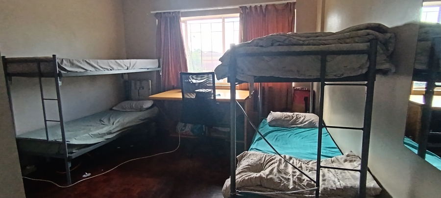 2 Bedroom Property for Sale in Pretoria North Gauteng