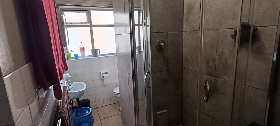 2 Bedroom Property for Sale in Pretoria North Gauteng