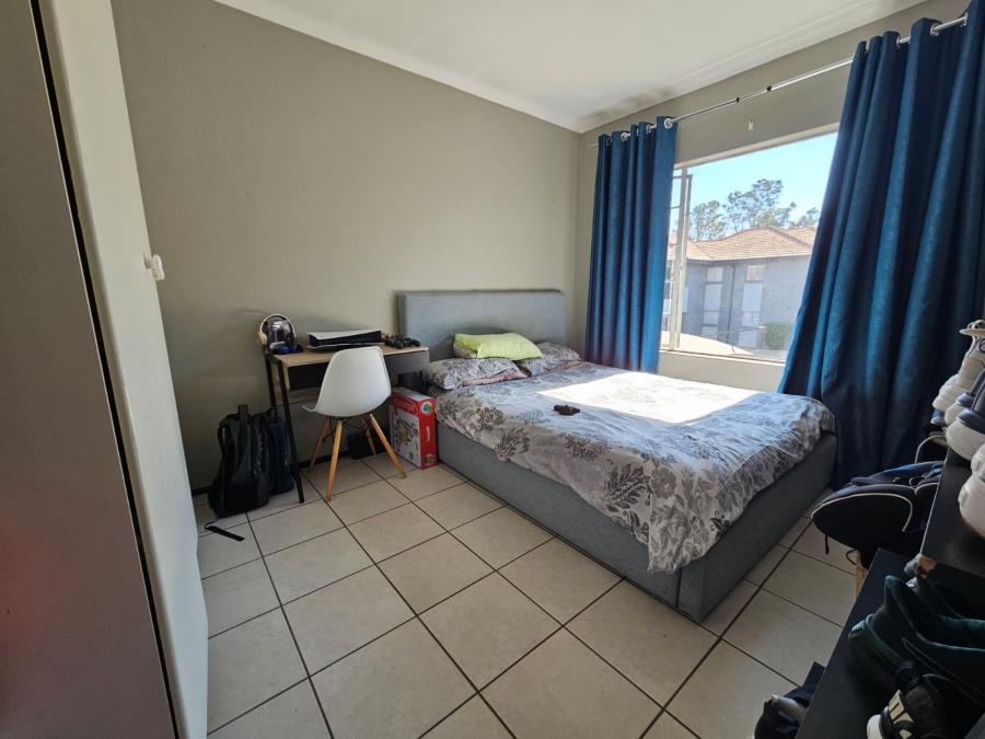 2 Bedroom Property for Sale in Fairlead Gauteng