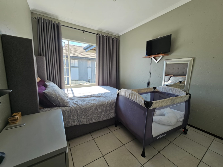 2 Bedroom Property for Sale in Fairlead Gauteng