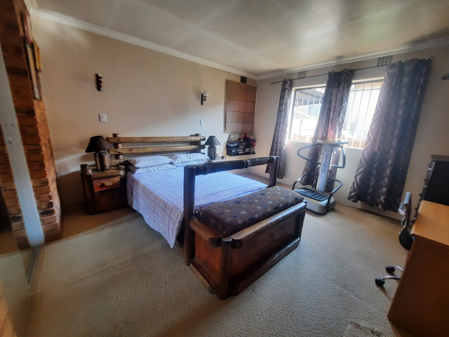 4 Bedroom Property for Sale in Primrose Gauteng