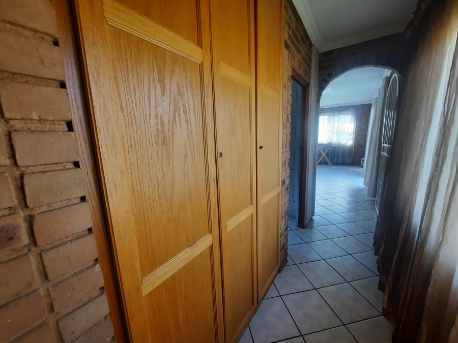 4 Bedroom Property for Sale in Primrose Gauteng