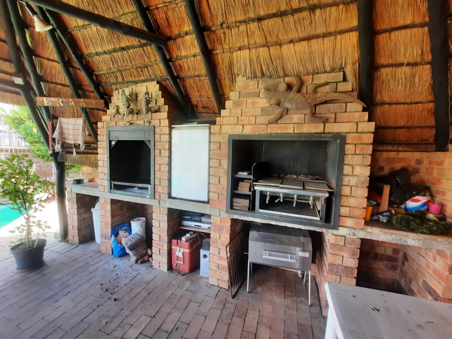 4 Bedroom Property for Sale in Primrose Gauteng