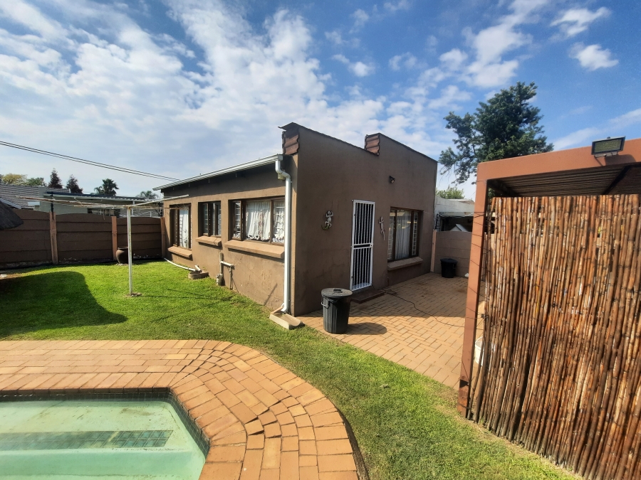 4 Bedroom Property for Sale in Primrose Gauteng