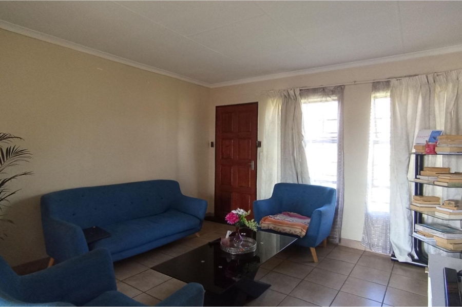 3 Bedroom Property for Sale in Olievenhoutbosch Gauteng