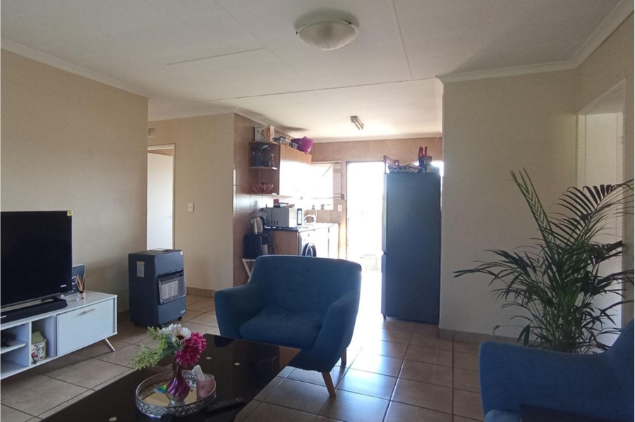 3 Bedroom Property for Sale in Olievenhoutbosch Gauteng