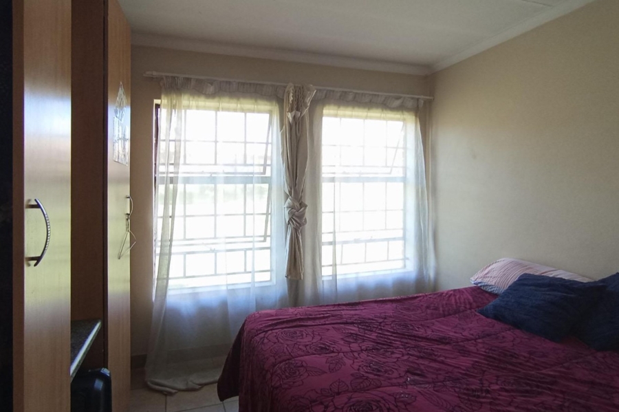 3 Bedroom Property for Sale in Olievenhoutbosch Gauteng
