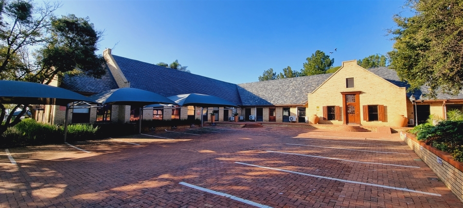To Let commercial Property for Rent in Woodmead Gauteng