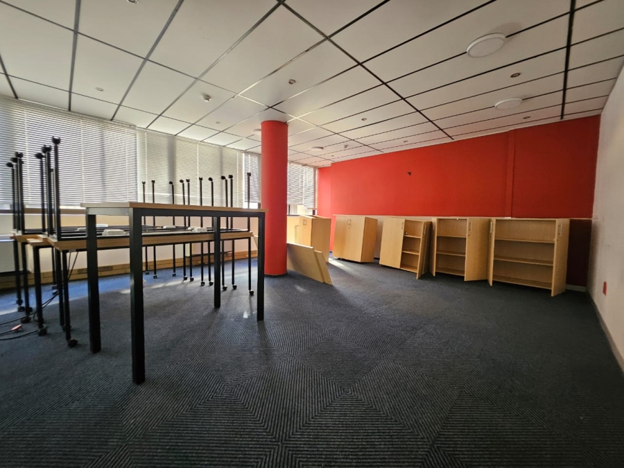 To Let commercial Property for Rent in Die Hoewes Gauteng