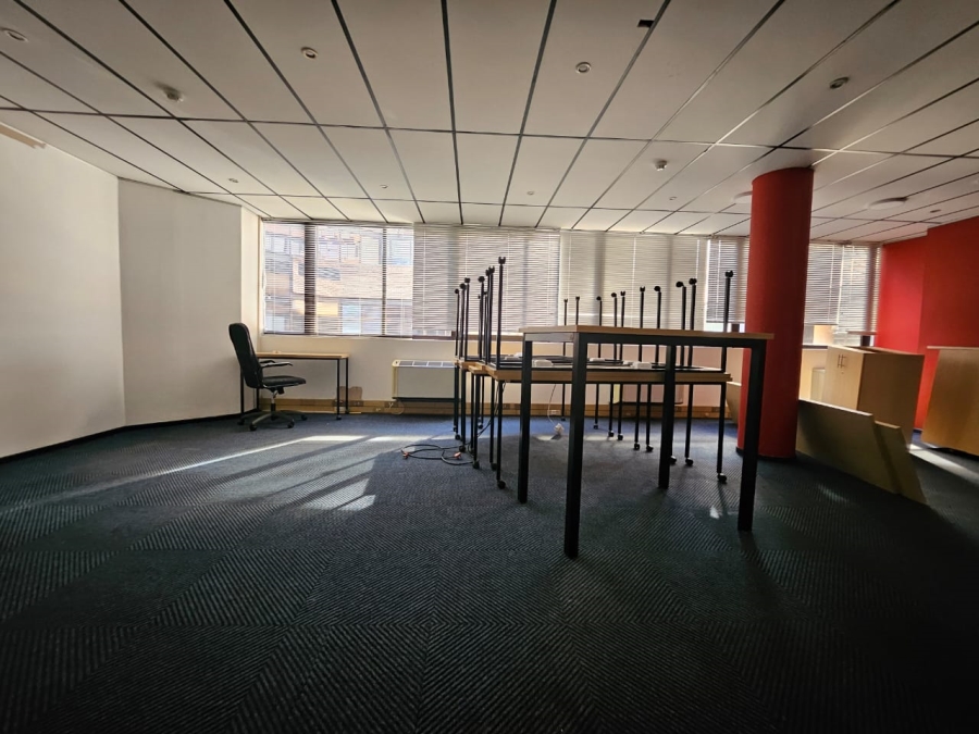 To Let commercial Property for Rent in Die Hoewes Gauteng