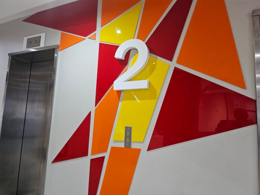 To Let commercial Property for Rent in Die Hoewes Gauteng