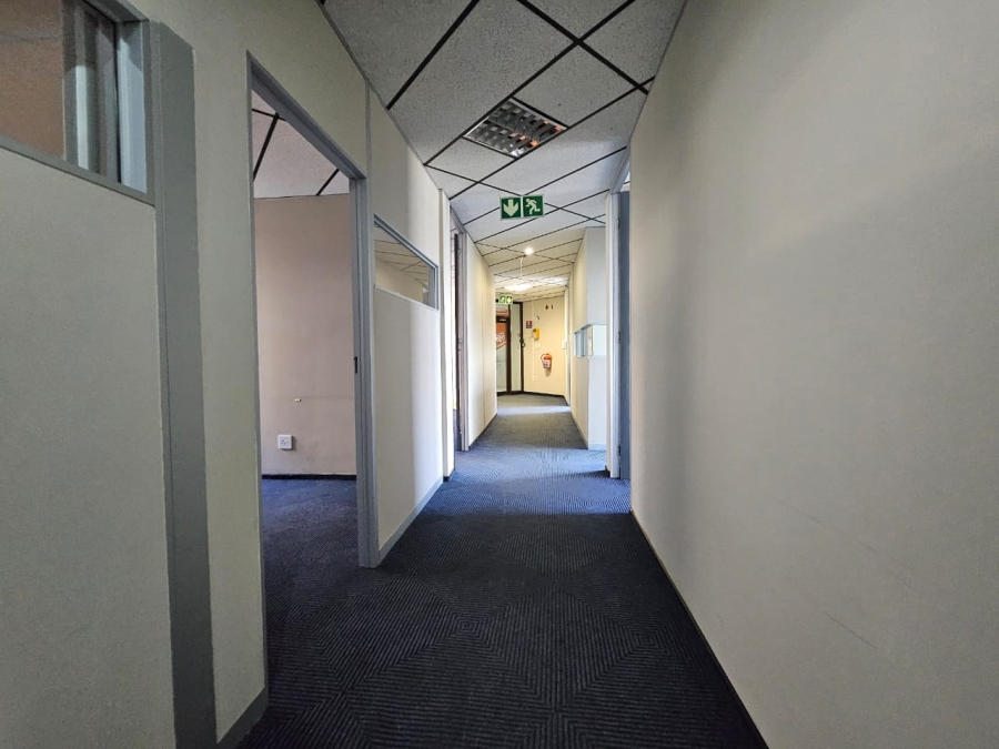 To Let commercial Property for Rent in Die Hoewes Gauteng