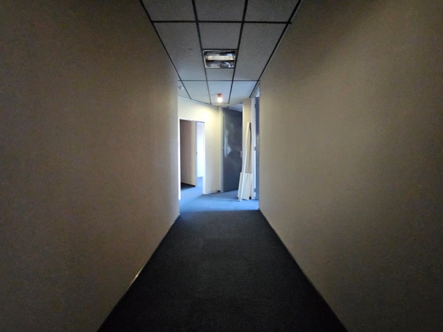 To Let commercial Property for Rent in Die Hoewes Gauteng