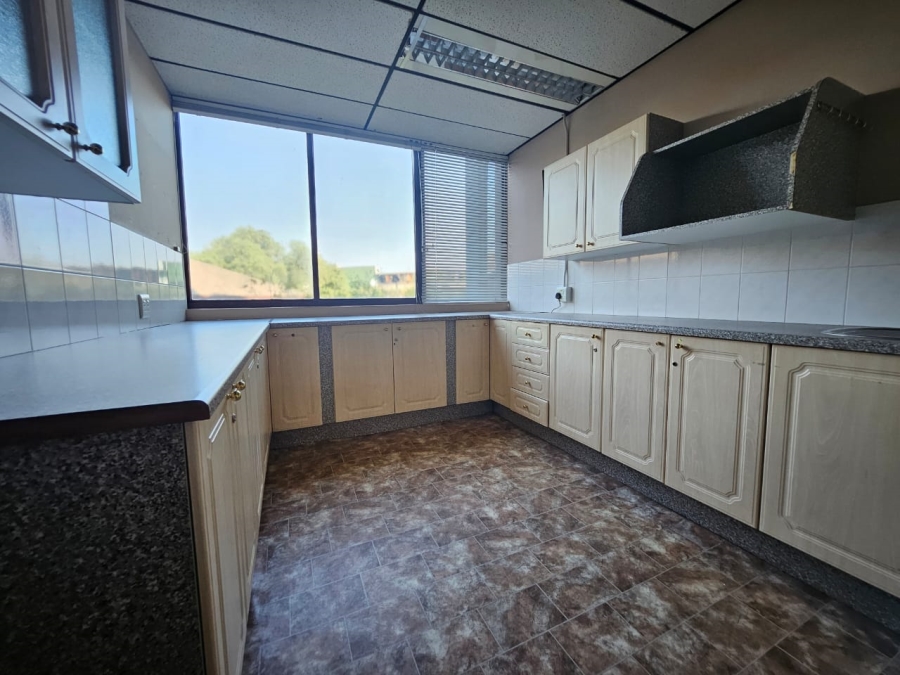 To Let commercial Property for Rent in Die Hoewes Gauteng