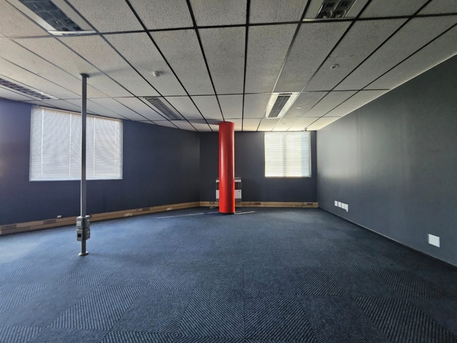 To Let commercial Property for Rent in Die Hoewes Gauteng