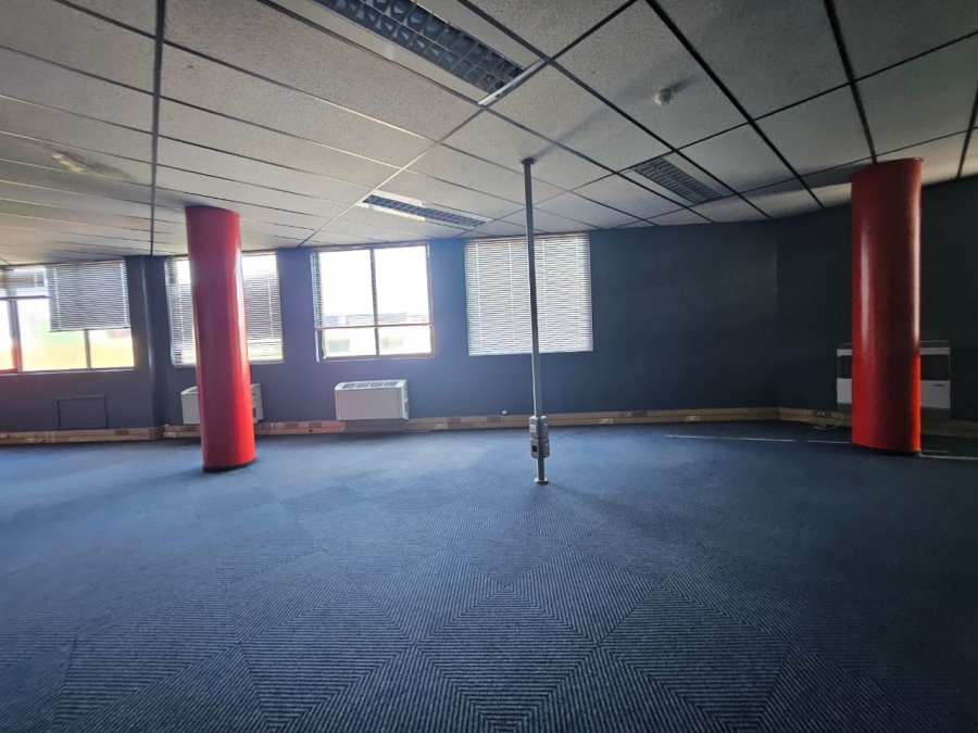 To Let commercial Property for Rent in Die Hoewes Gauteng