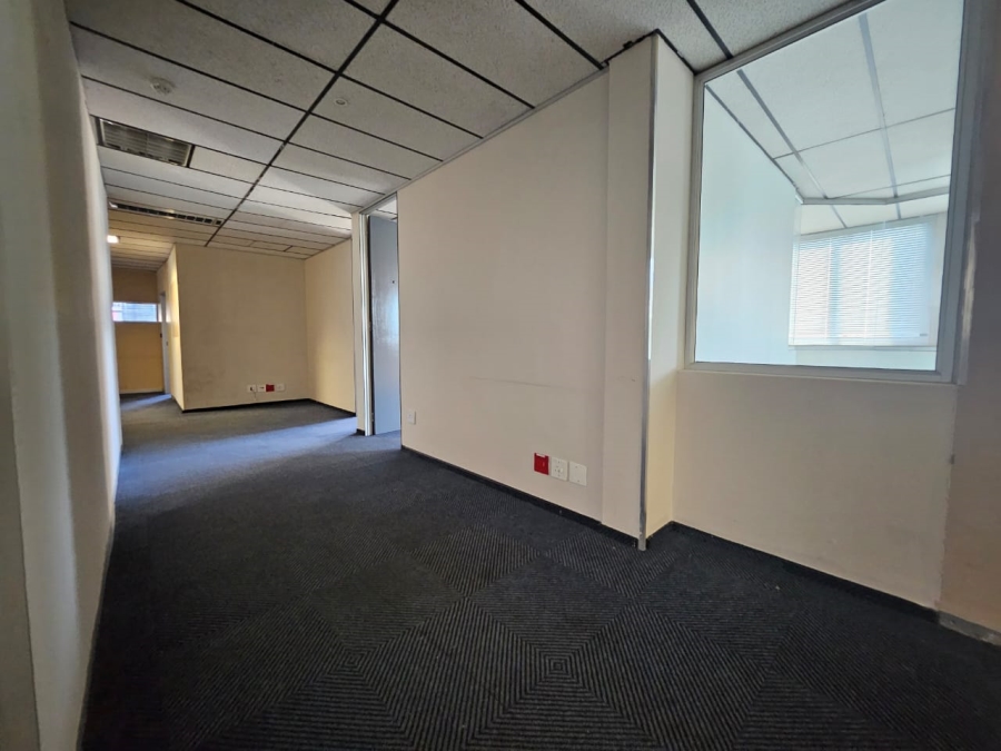 To Let commercial Property for Rent in Die Hoewes Gauteng