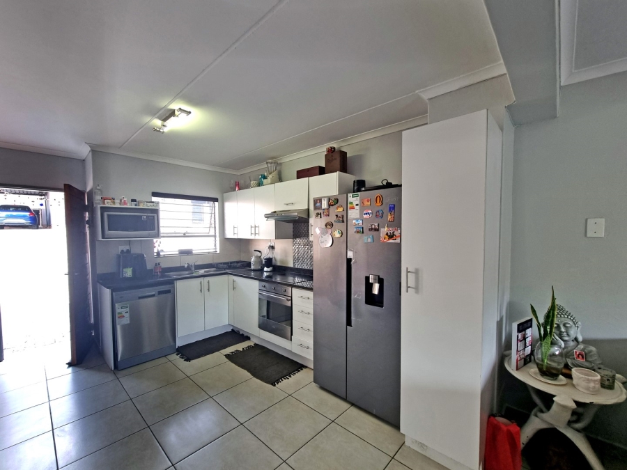 3 Bedroom Property for Sale in Ferndale Gauteng