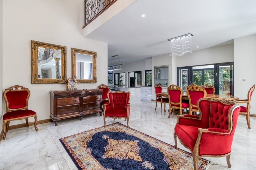 To Let 5 Bedroom Property for Rent in Illovo Gauteng