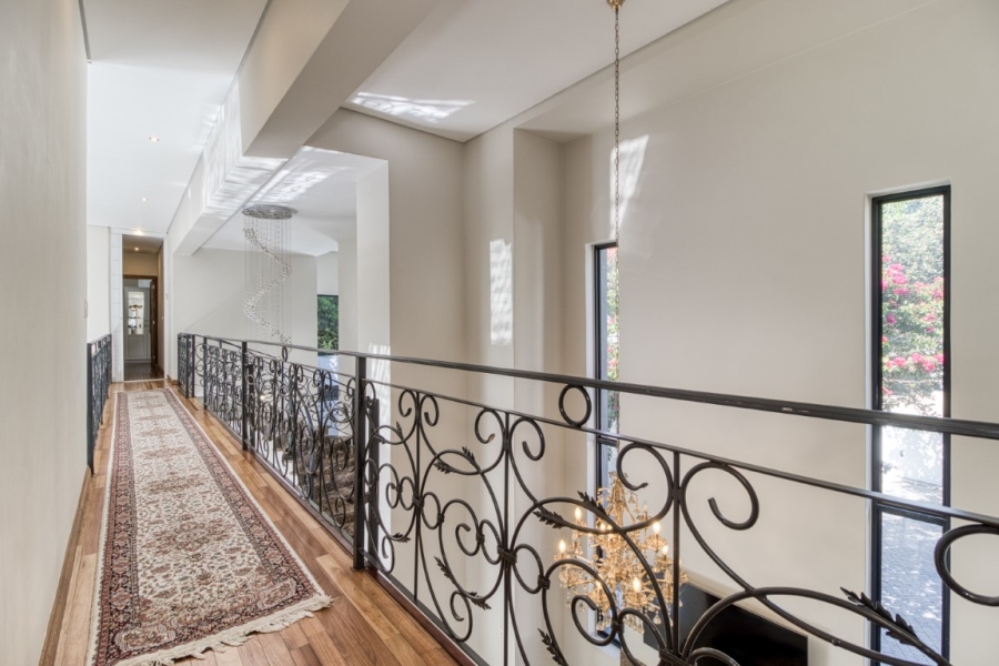 To Let 5 Bedroom Property for Rent in Illovo Gauteng
