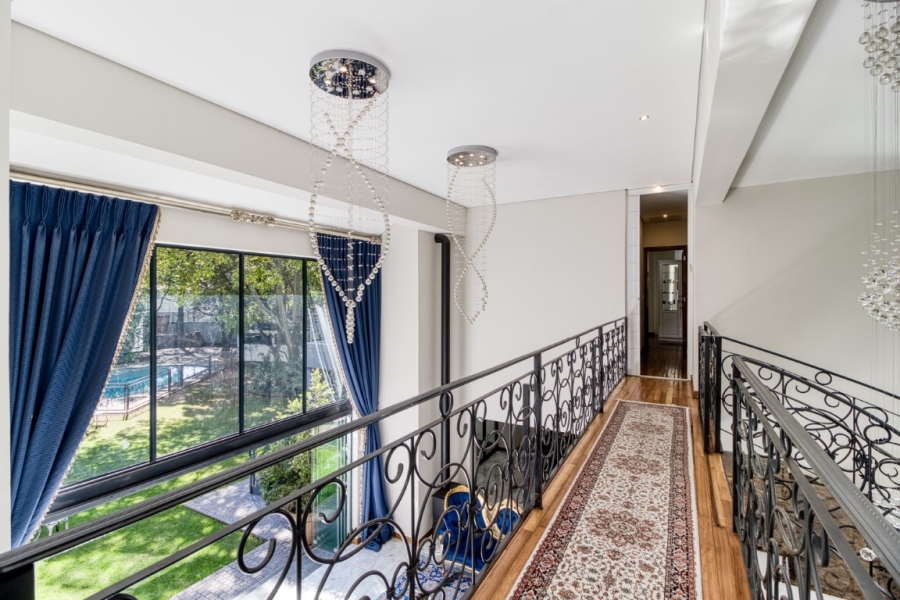 To Let 5 Bedroom Property for Rent in Illovo Gauteng