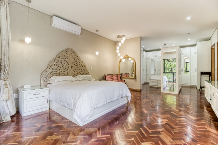 To Let 5 Bedroom Property for Rent in Illovo Gauteng